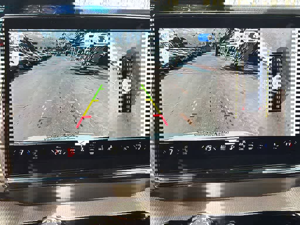 New 2026 Ford Expedition Active image 29