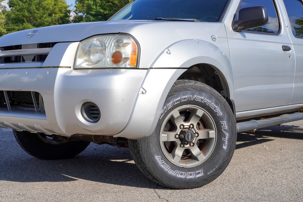 Used 2004 Nissan Frontier XE w/ (PWR) XE Pwr Pkg AWD/4WD image 3