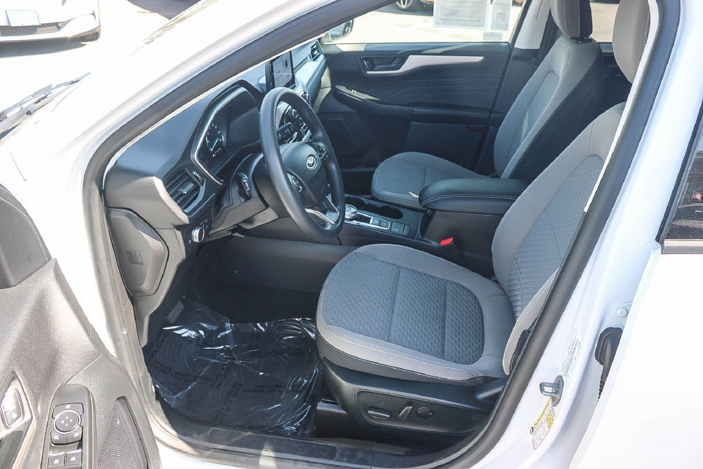Certified 2022 Ford Escape SE FWD image 20