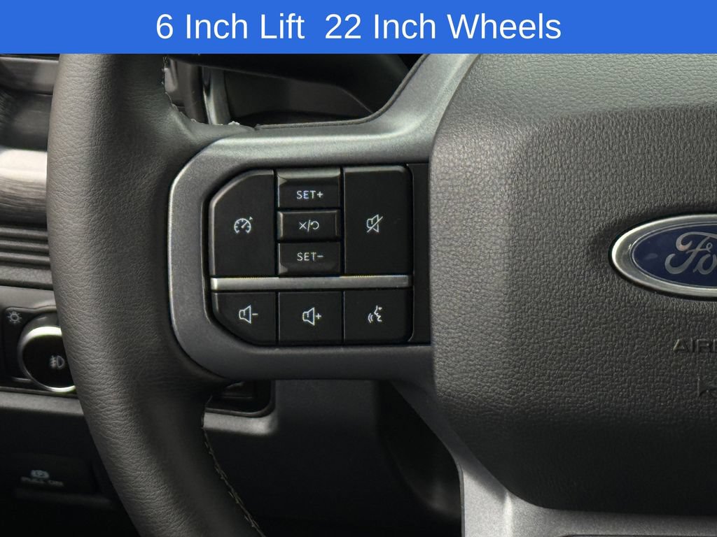 Used 2025 Ford F250 Lariat w/ Chrome Package AWD/4WD image 16