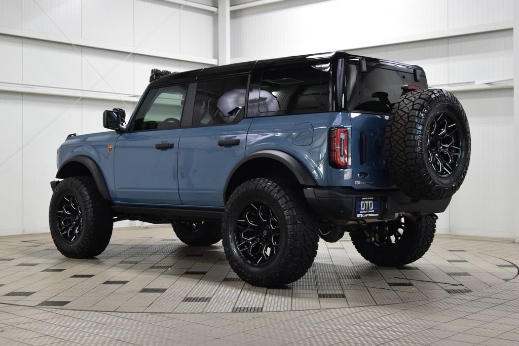 Used 2025 Ford Bronco Badlands AWD/4WD image 6
