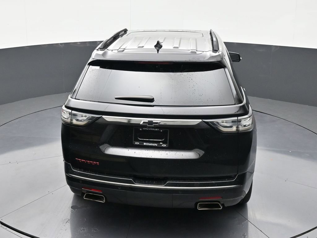 Used 2020 Chevrolet Traverse Premier w/ Redline Edition image 16