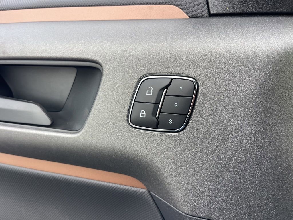 New 2025 Ford Bronco Sport Outer Banks w/ Outer Banks Tech Package+ AWD/4WD image 16
