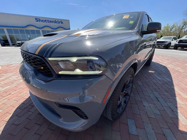 Used 2022 Dodge Durango R/T w/ Quick Order Package 22F image 7