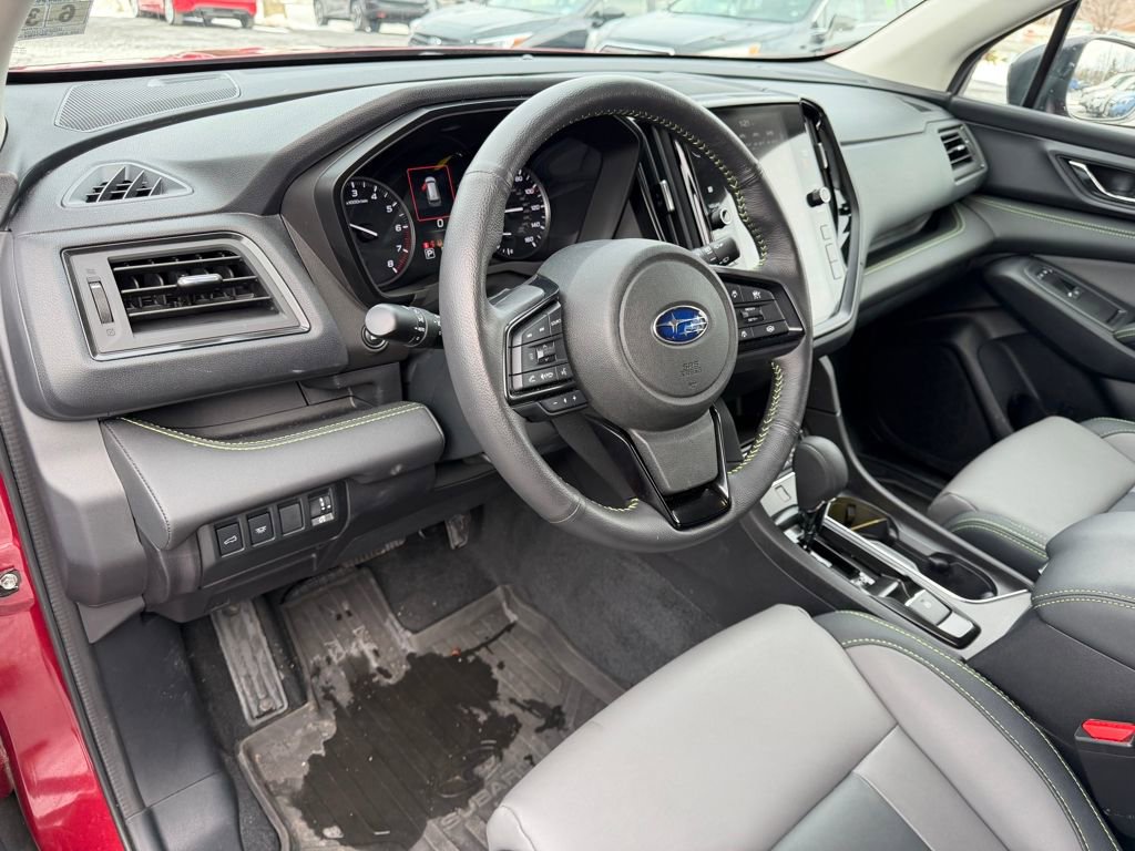 Used 2025 Subaru Ascent Onyx Edition image 17