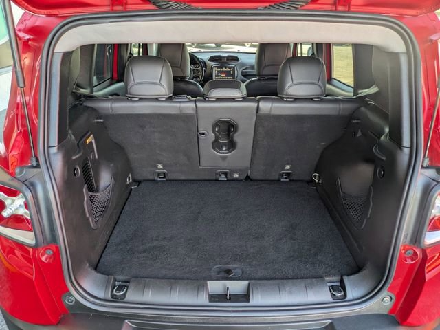 Used 2018 Jeep Renegade Limited w/ UConnect 8.4 Nav Group image 26