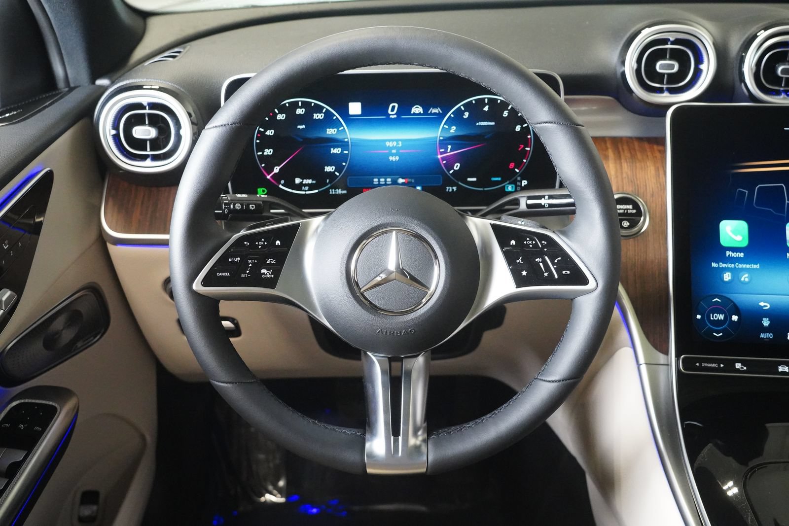 Certified 2026 Mercedes-Benz GLC 300 4MATIC image 15