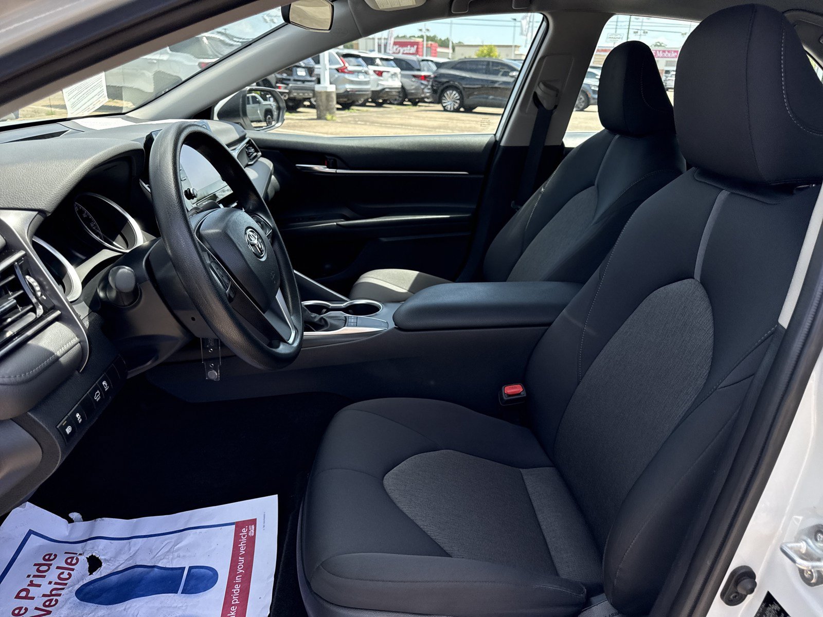 Used 2023 Toyota Camry LE FWD image 11