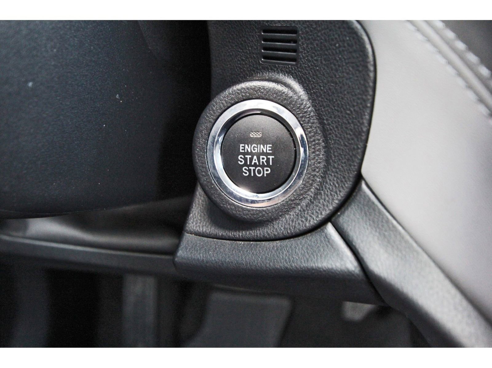 Used 2022 Subaru Outback Limited image 27