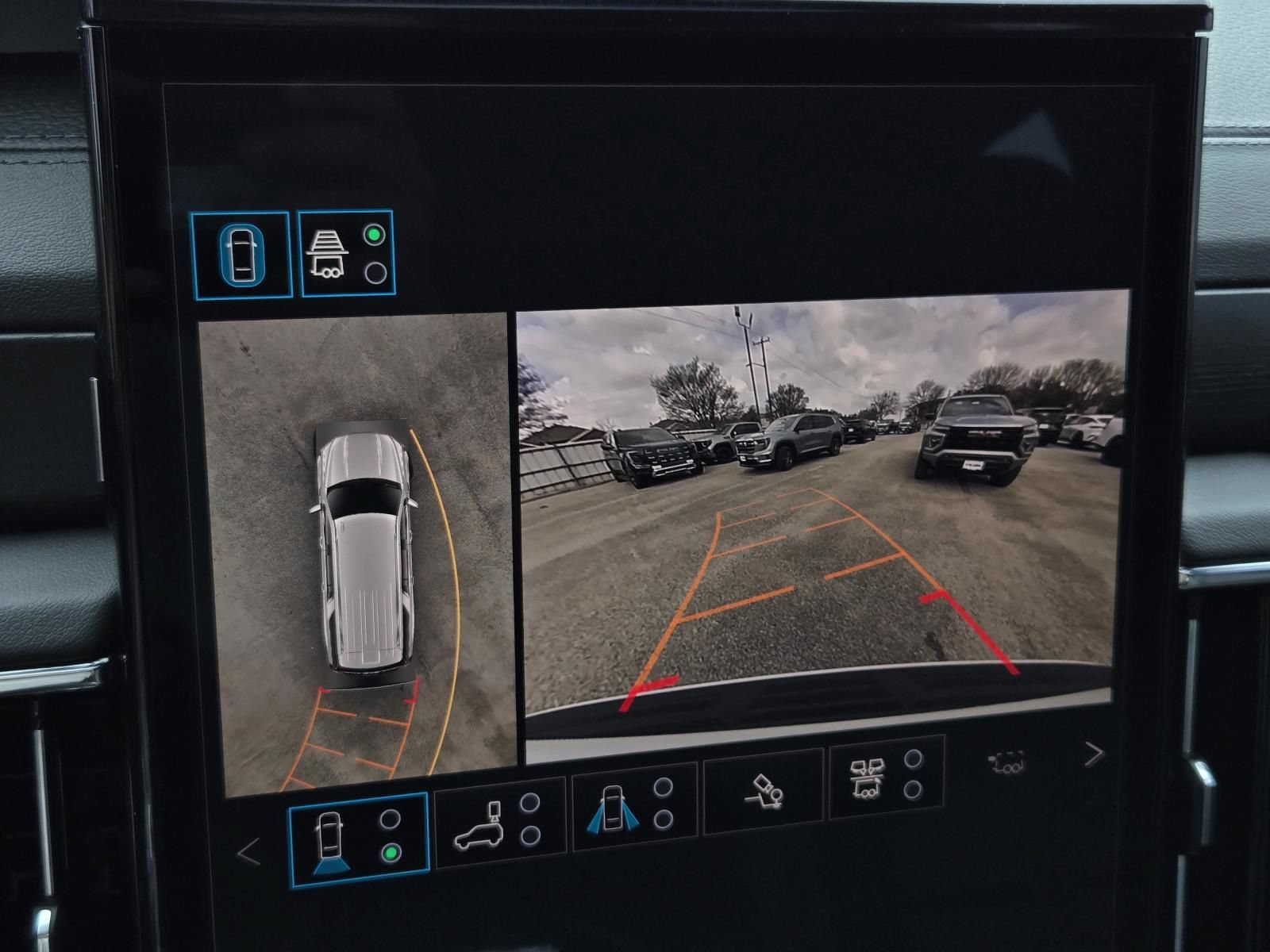 New 2026 GMC Yukon XL Denali w/ Denali Reserve Package RWD image 11