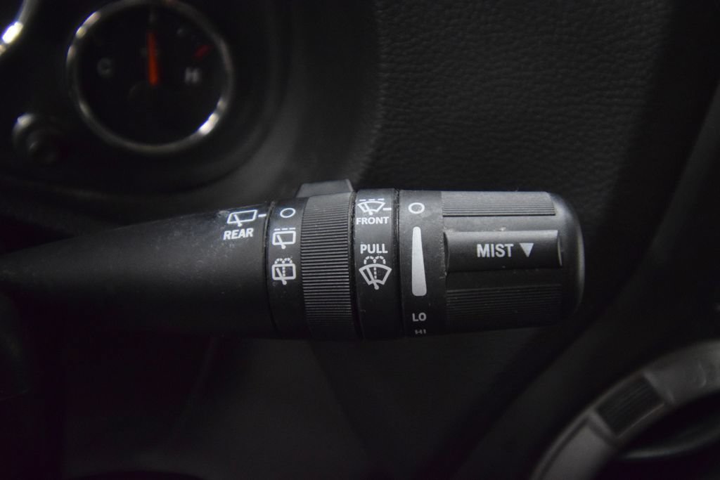 Used 2014 Jeep Wrangler Sport AWD/4WD image 32