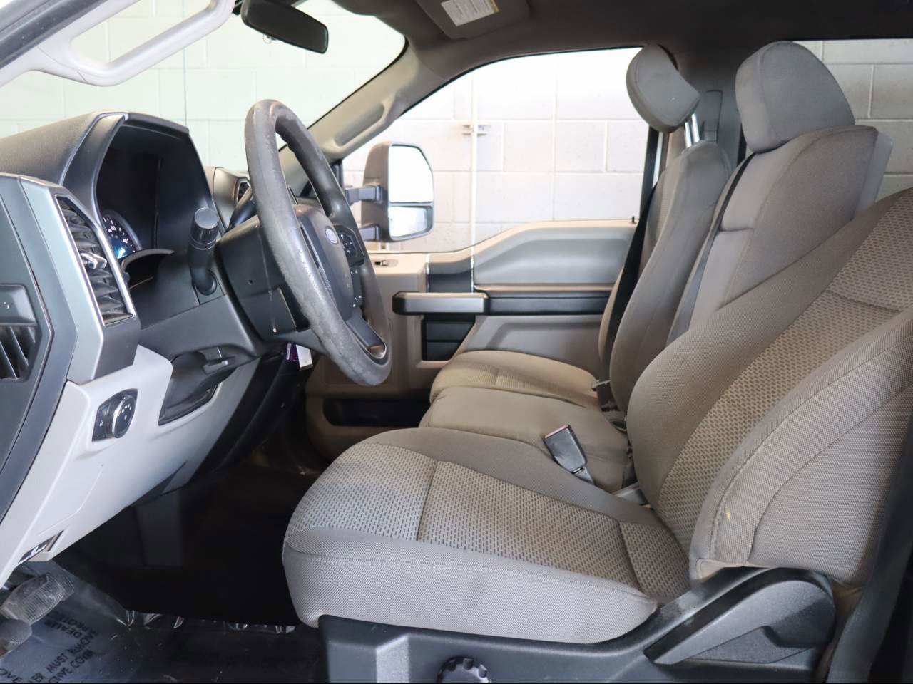 Used 2020 Ford F550 4x4 Crew Cab Super Duty image 16