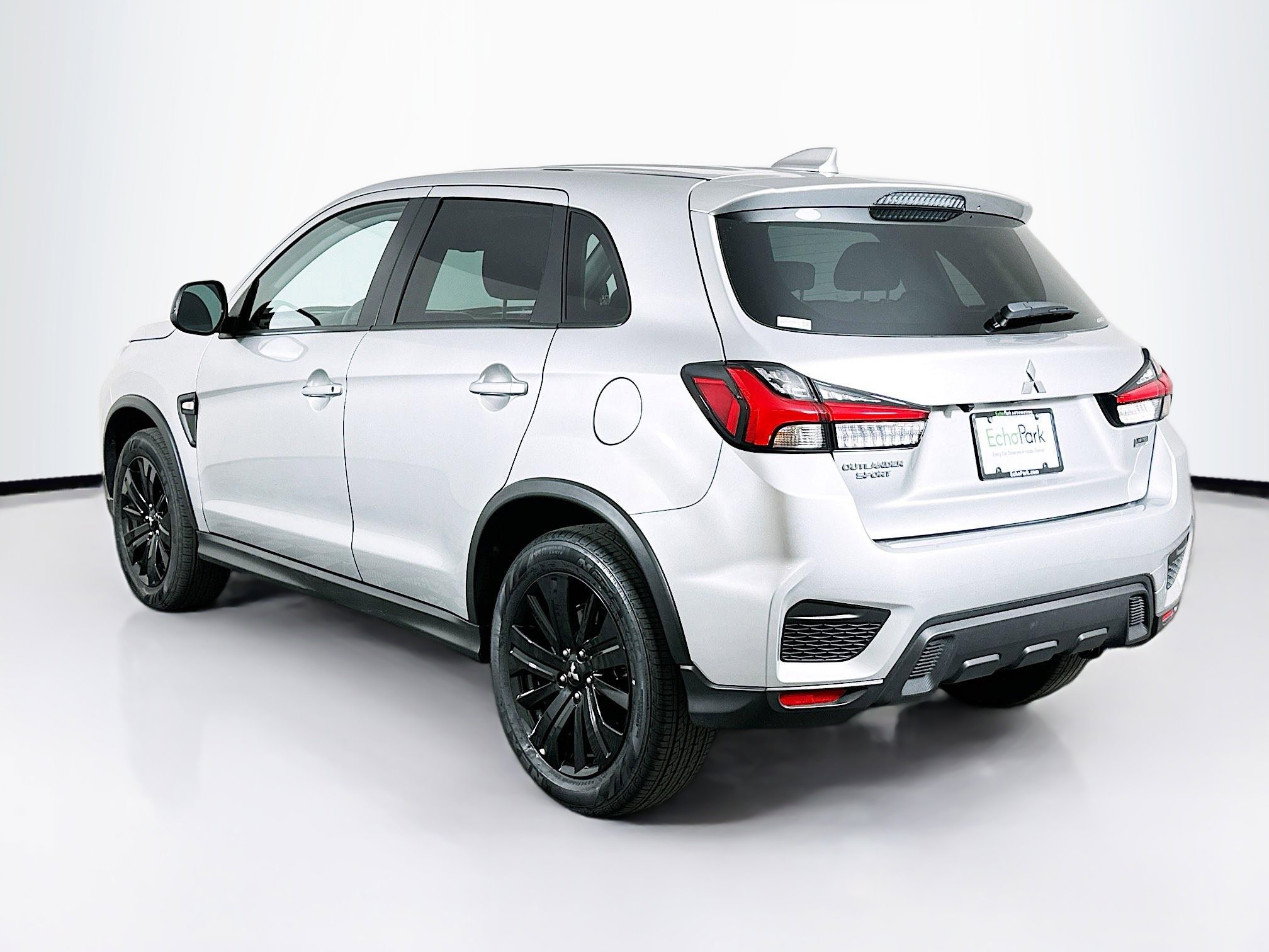 Used 2025 Mitsubishi Outlander Sport LE AWD/4WD image 5