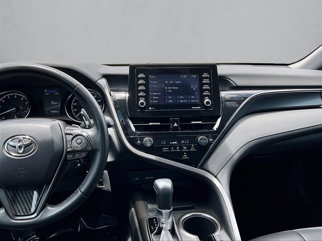 Used 2022 Toyota Camry SE FWD image 8