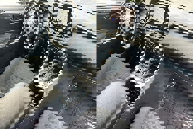 Certified 2025 Toyota RAV4 LE image 20