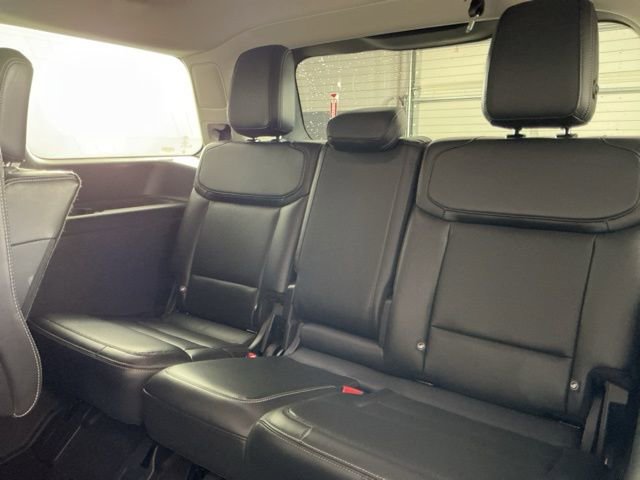 Certified 2025 Ford Expedition Platinum AWD/4WD image 31