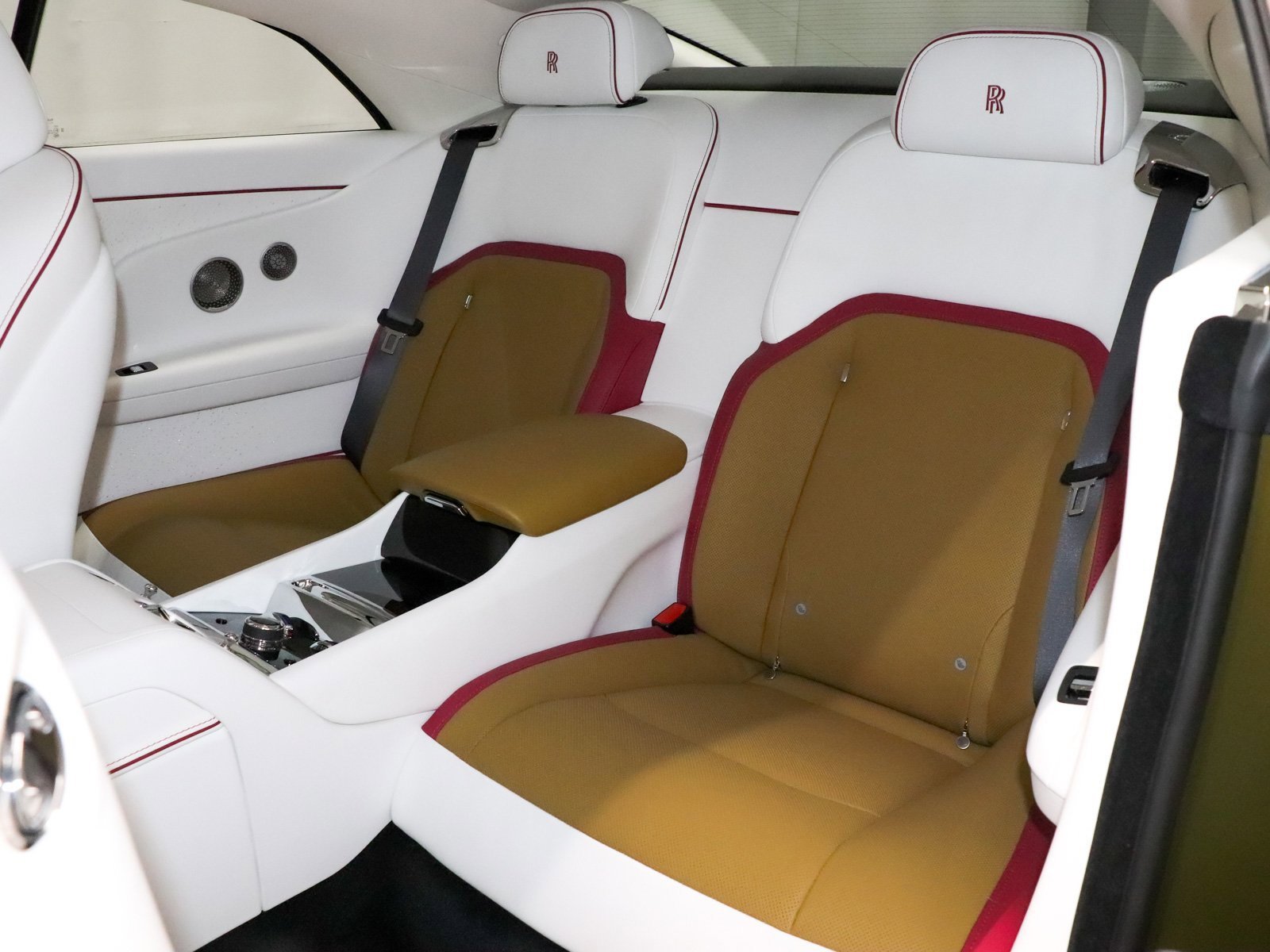 Used 2024 Rolls-Royce Spectre w/ Spectre Launch Package image 21