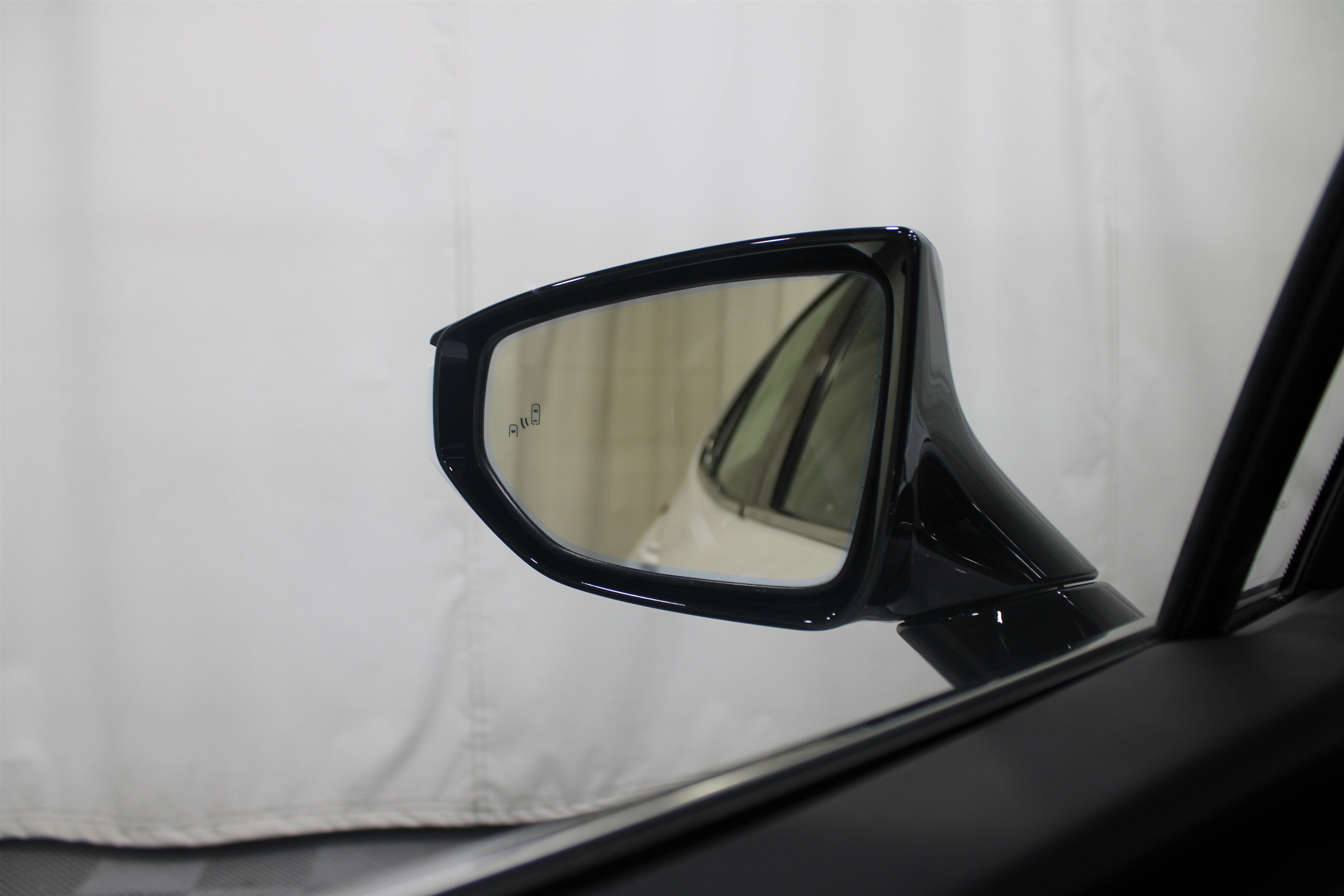 Used 2024 Lexus UX 250h F Sport image 12