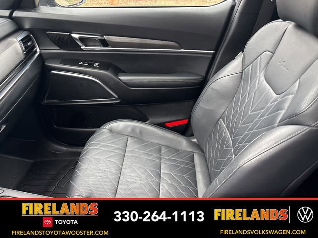 Used 2024 Kia Telluride SX X-Pro image 17