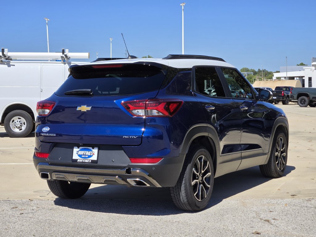 Used 2022 Chevrolet TrailBlazer ACTIV w/ Sun and Liftgate Package FWD image 7