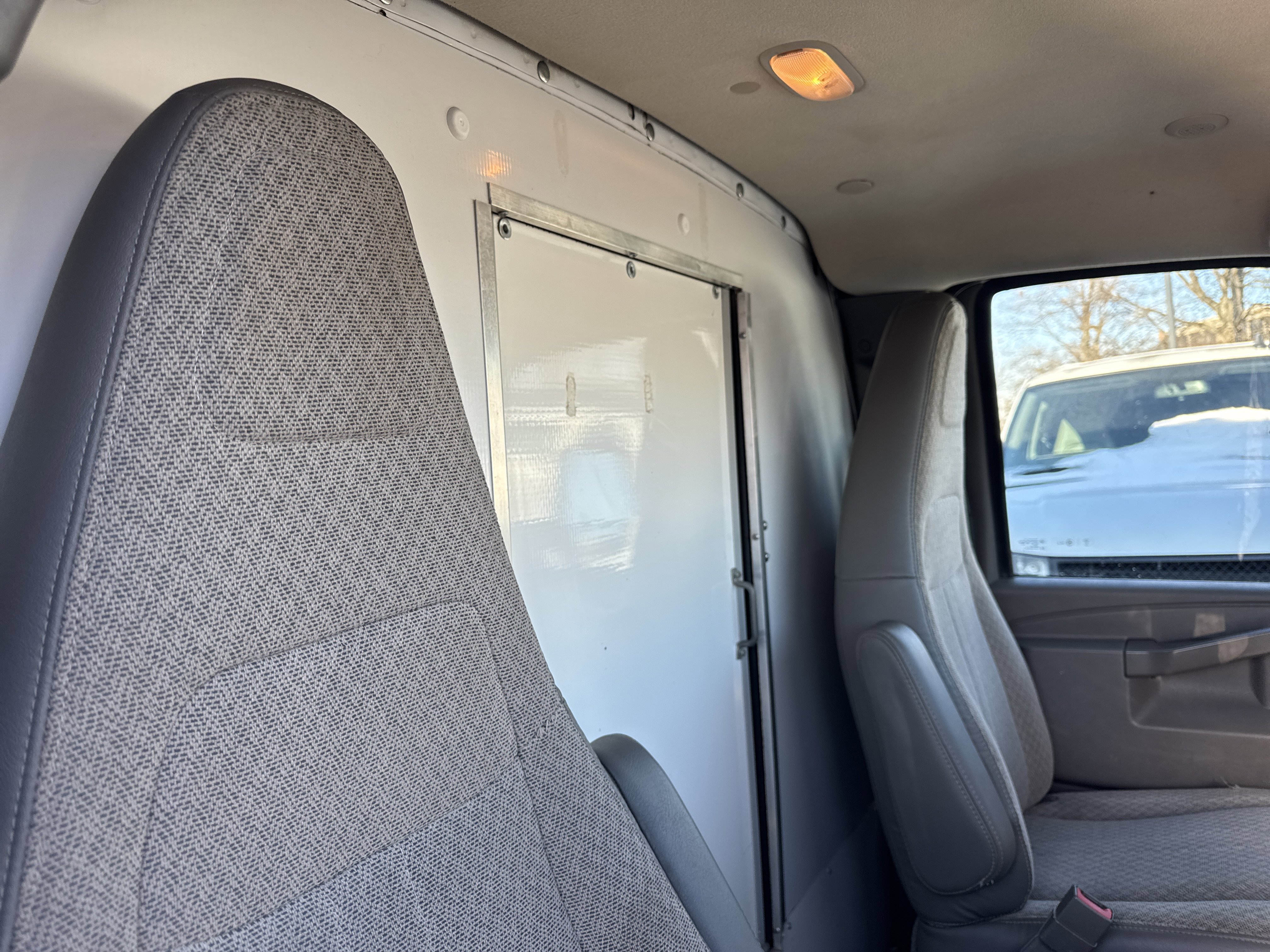 Used 2018 Chevrolet Express 3500 Extended w/ Driver Convenience Package image 13