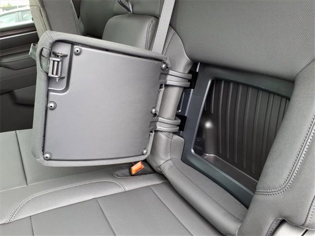 New 2026 GMC Sierra 2500 SLT w/ SLT Convenience Package image 16