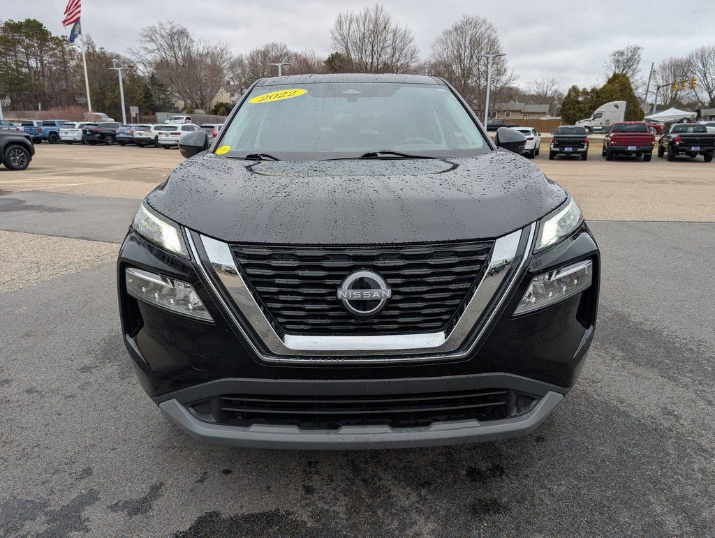 Used 2022 Nissan Rogue SV image 9
