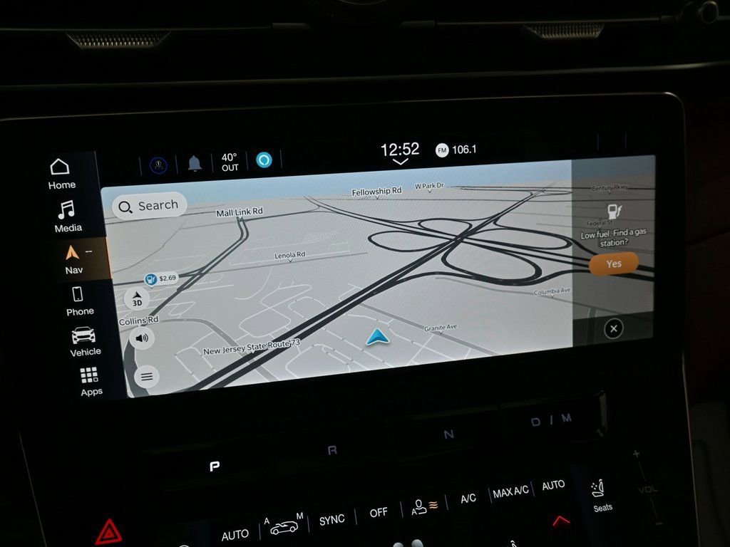 Used 2023 Maserati Grecale Modena image 14