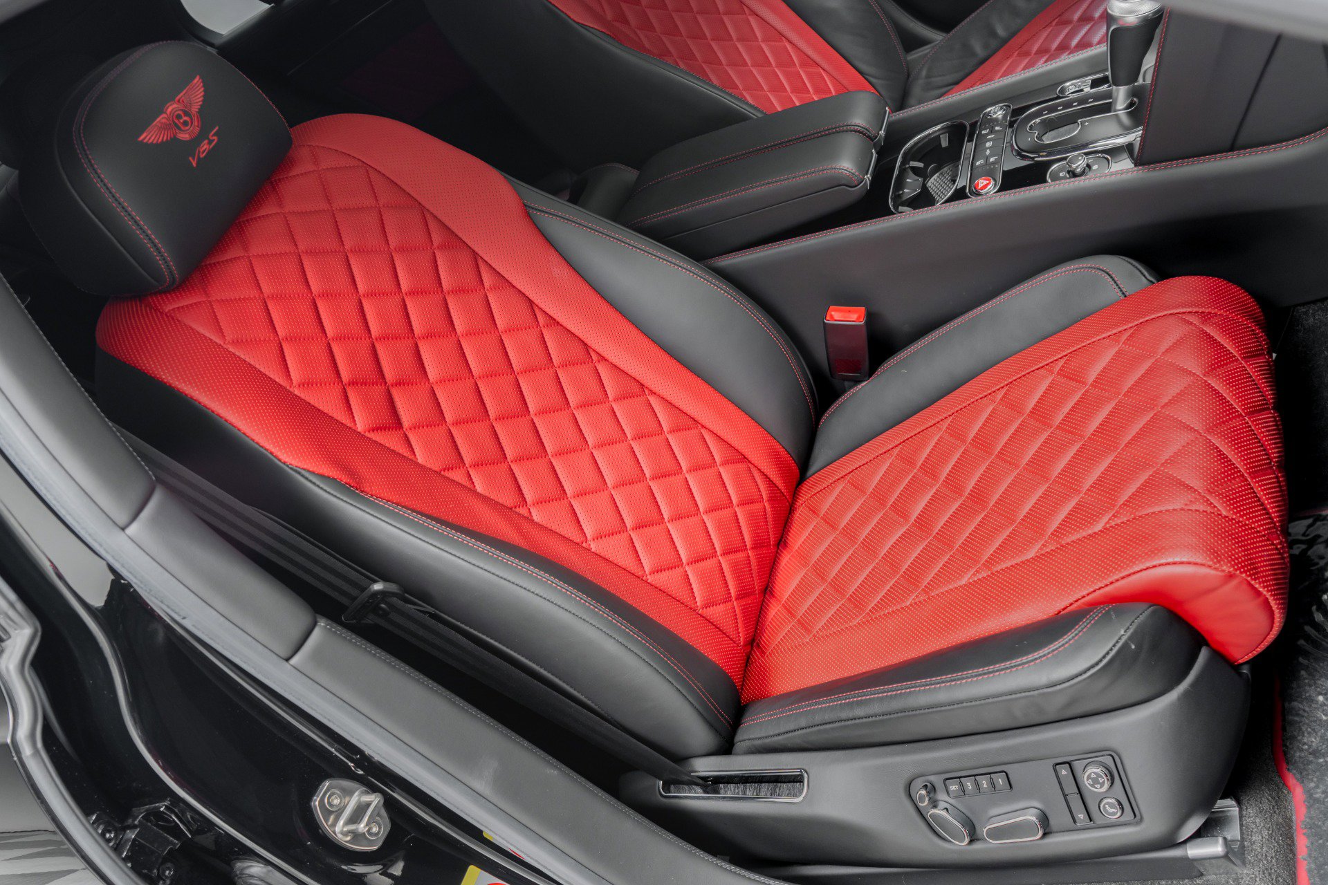 Used 2017 Bentley Flying Spur S V8 image 25