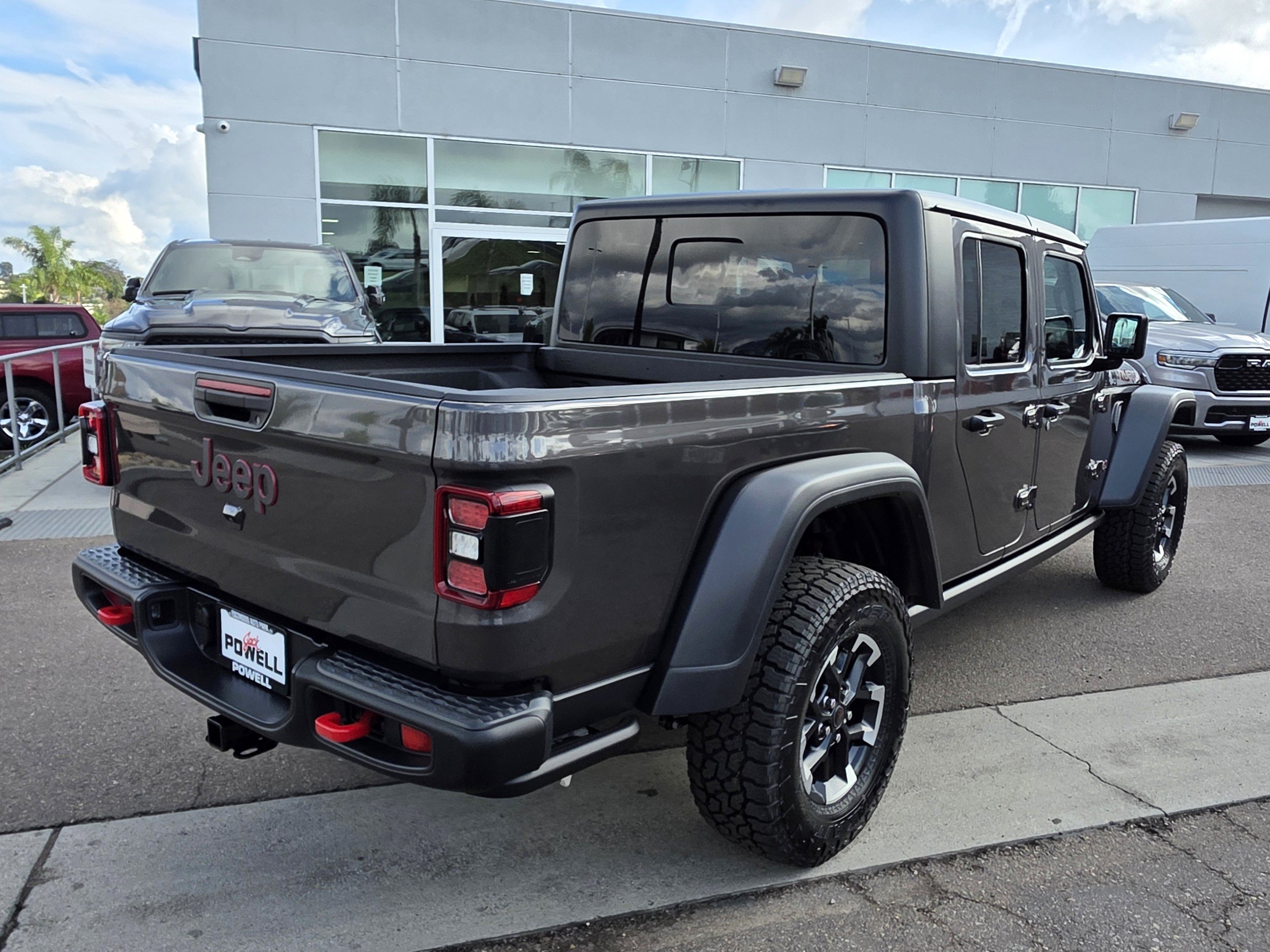 New 2026 Jeep Gladiator Rubicon w/ Steel Power Dome Hood Package AWD/4WD image 5