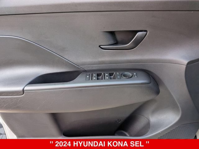 Used 2024 Hyundai Kona SEL AWD/4WD image 11