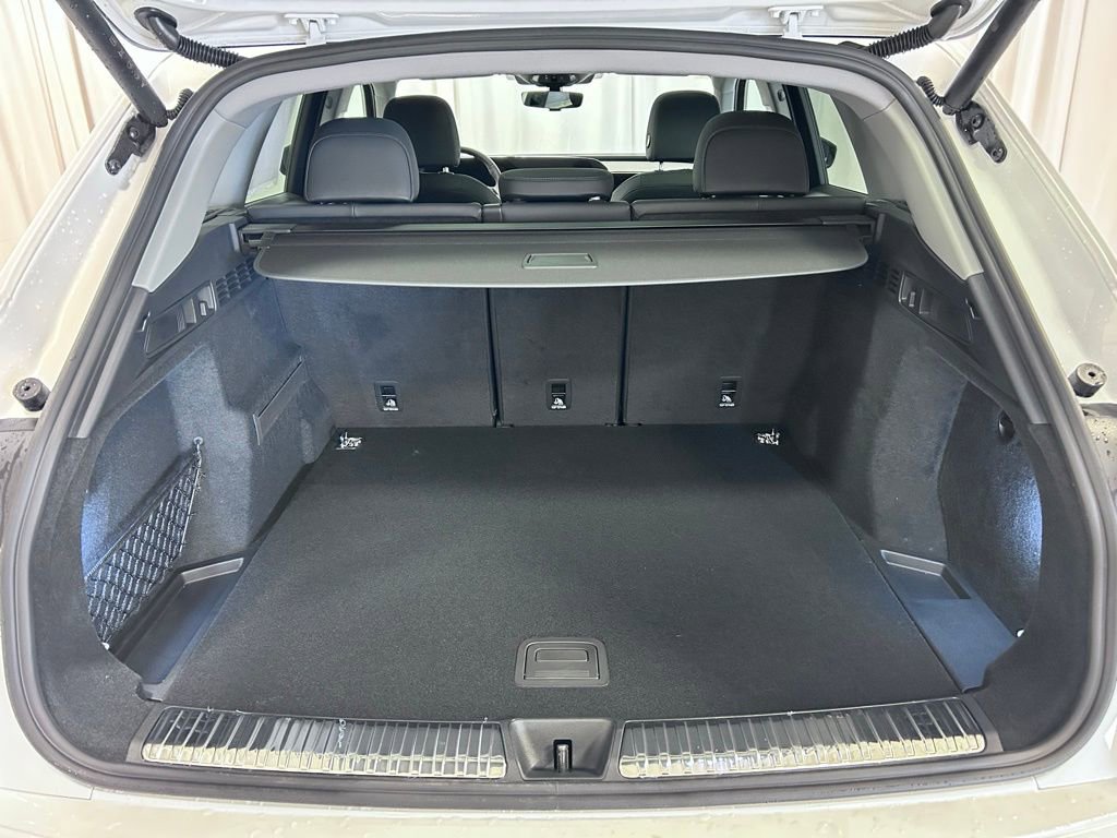 New 2026 Audi Q5 Premium image 28