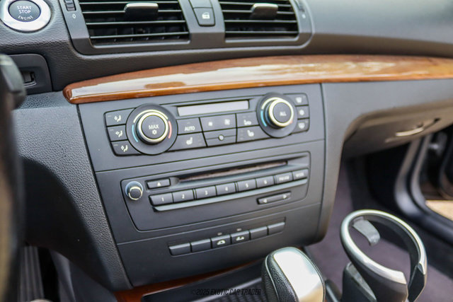 Used 2010 BMW 135i Convertible image 60