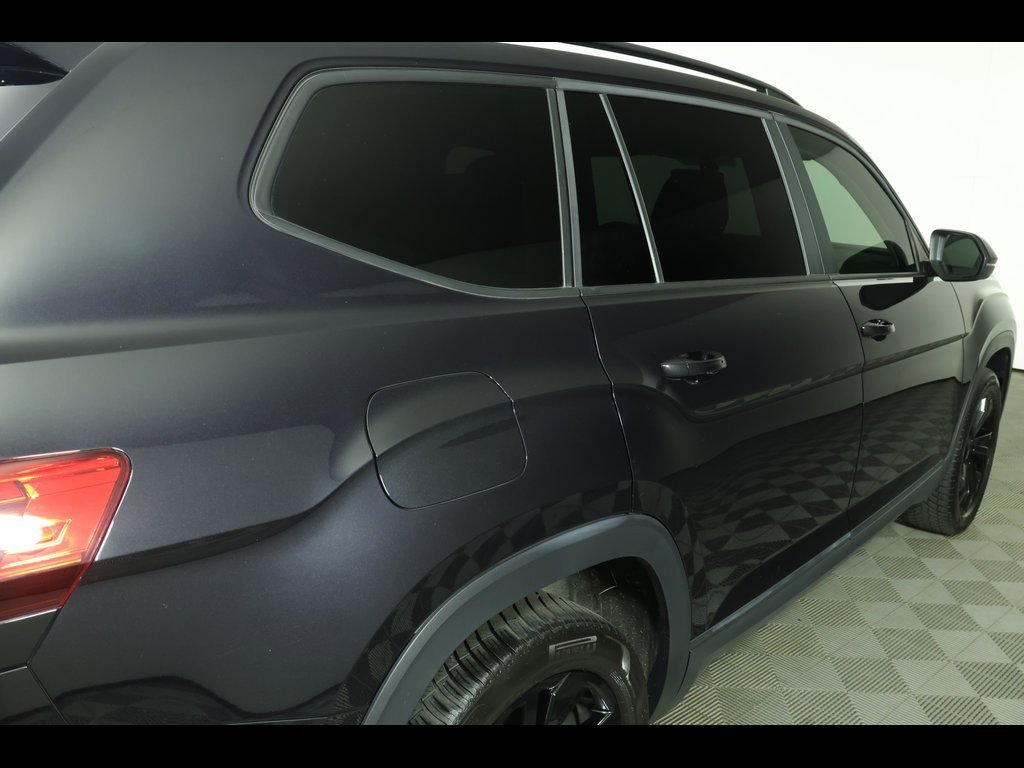 Used 2022 Volkswagen Atlas SE w/ Black Wheel Package image 18