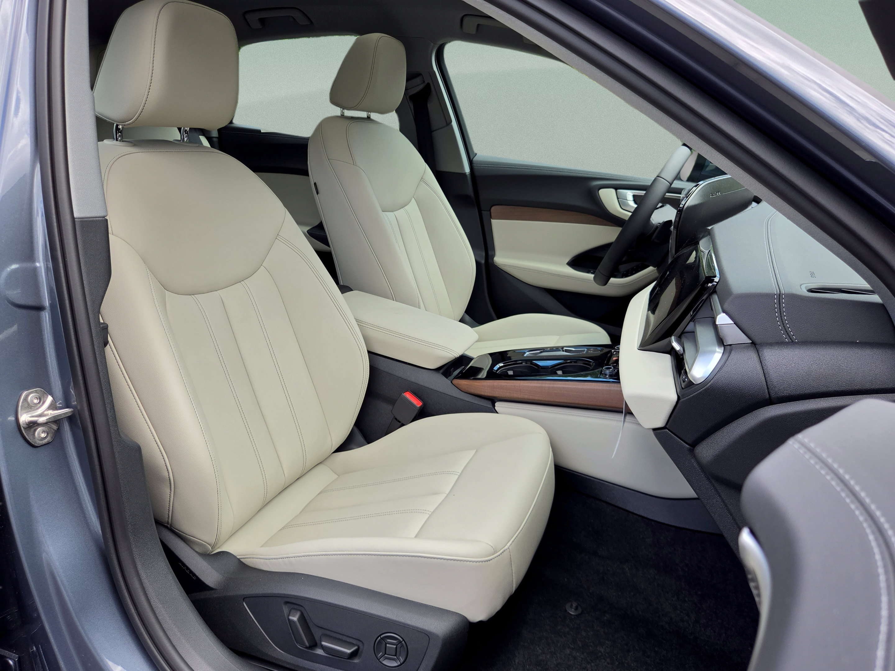 New 2026 Audi A5 Premium Plus AWD/4WD image 20