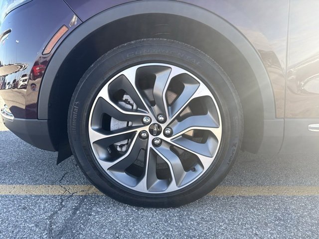 Used 2022 Lincoln Nautilus Reserve w/ Equipment Group 201A image 33