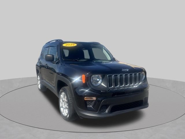 Used 2019 Jeep Renegade Sport w/ Sport Appearance Group AWD/4WD image 8