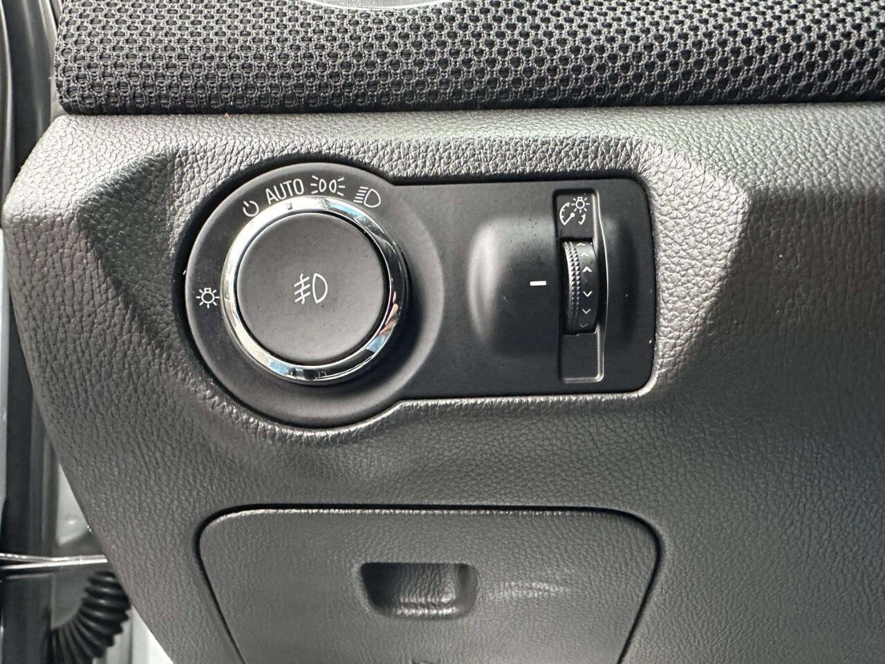 Used 2012 Chevrolet Cruze LT w/ RS Package image 32