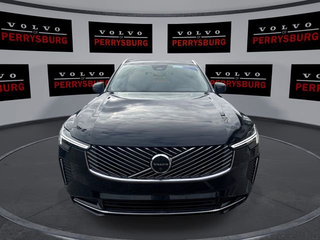 New 2026 Volvo XC90 B6 Plus w/ Protection Package Premier AWD/4WD image 3
