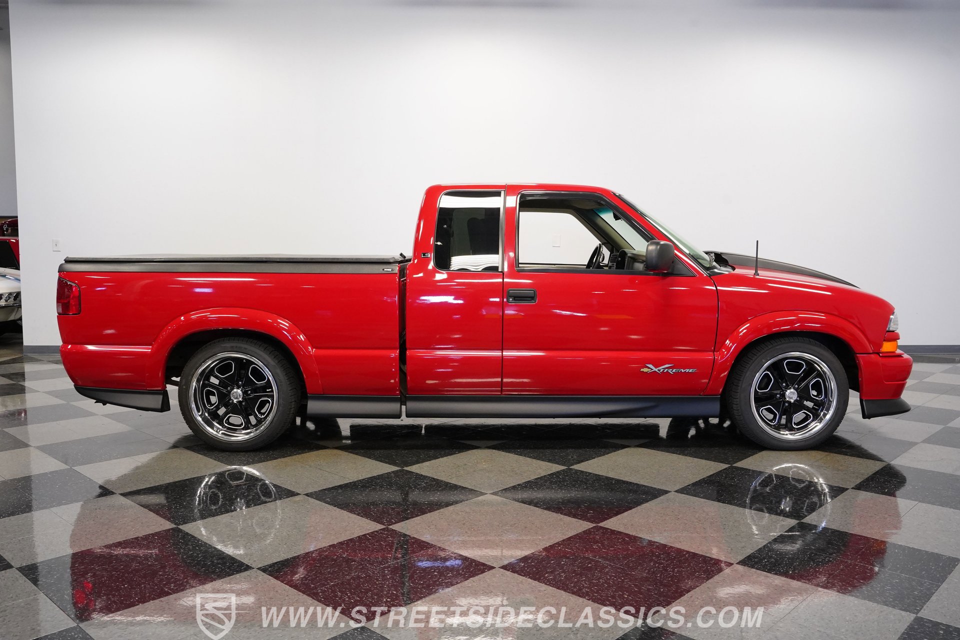 Used 2000 Chevrolet S10 Pickup Xtreme w/ Preferred Equipment Group RWD image 15
