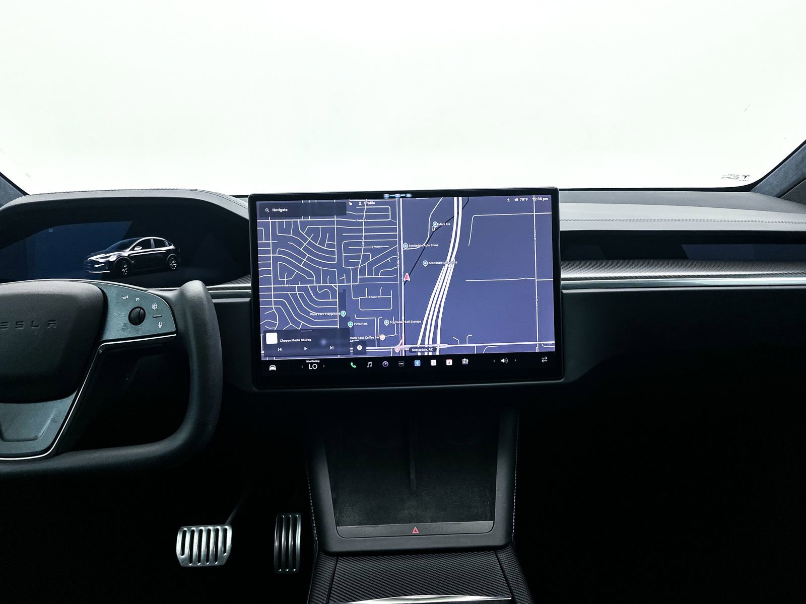 Used 2022 Tesla Model X Plaid AWD/4WD image 4