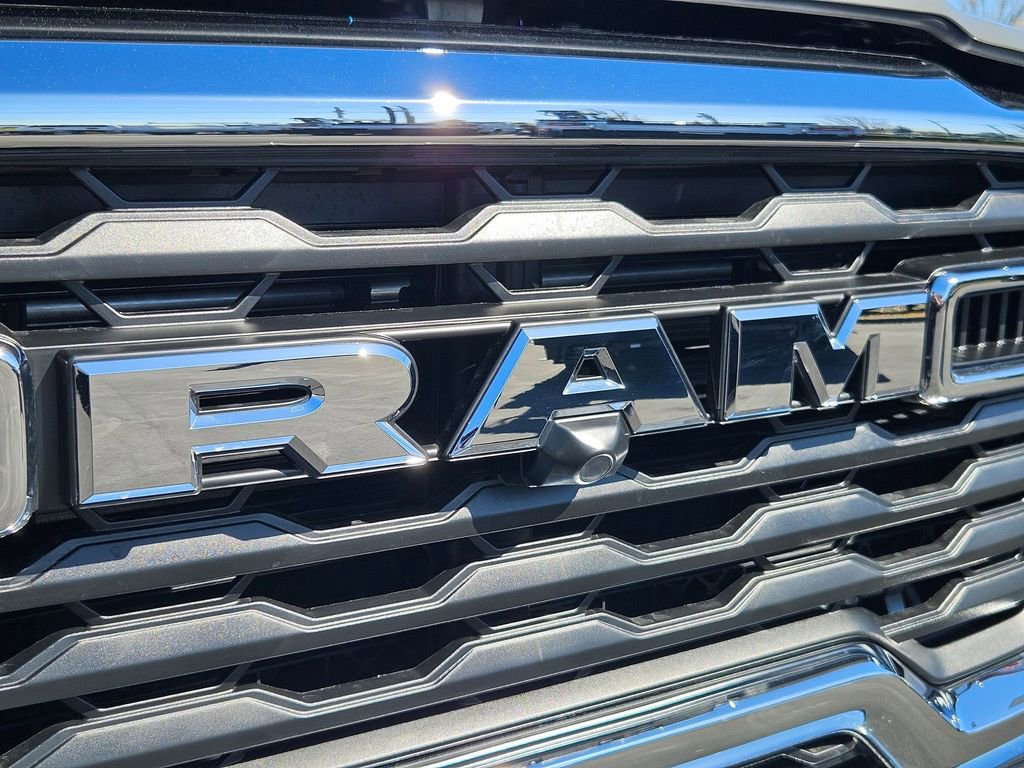 New 2026 RAM 5500 Tradesman AWD/4WD image 28