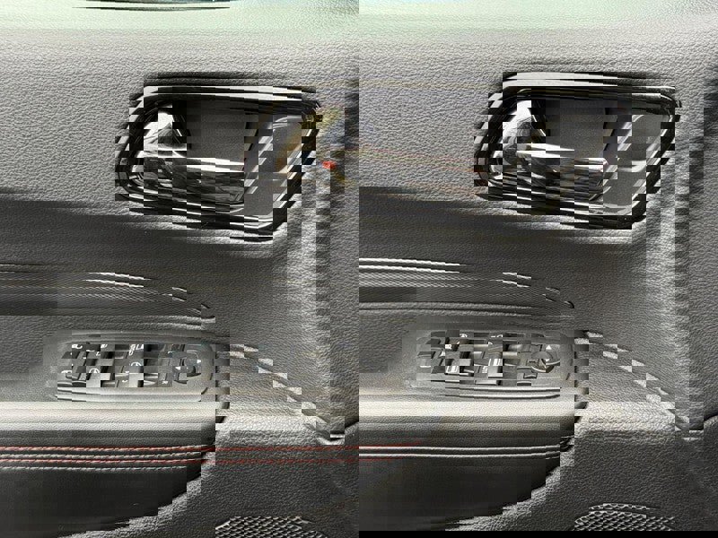 Used 2023 Dodge Durango GT image 24