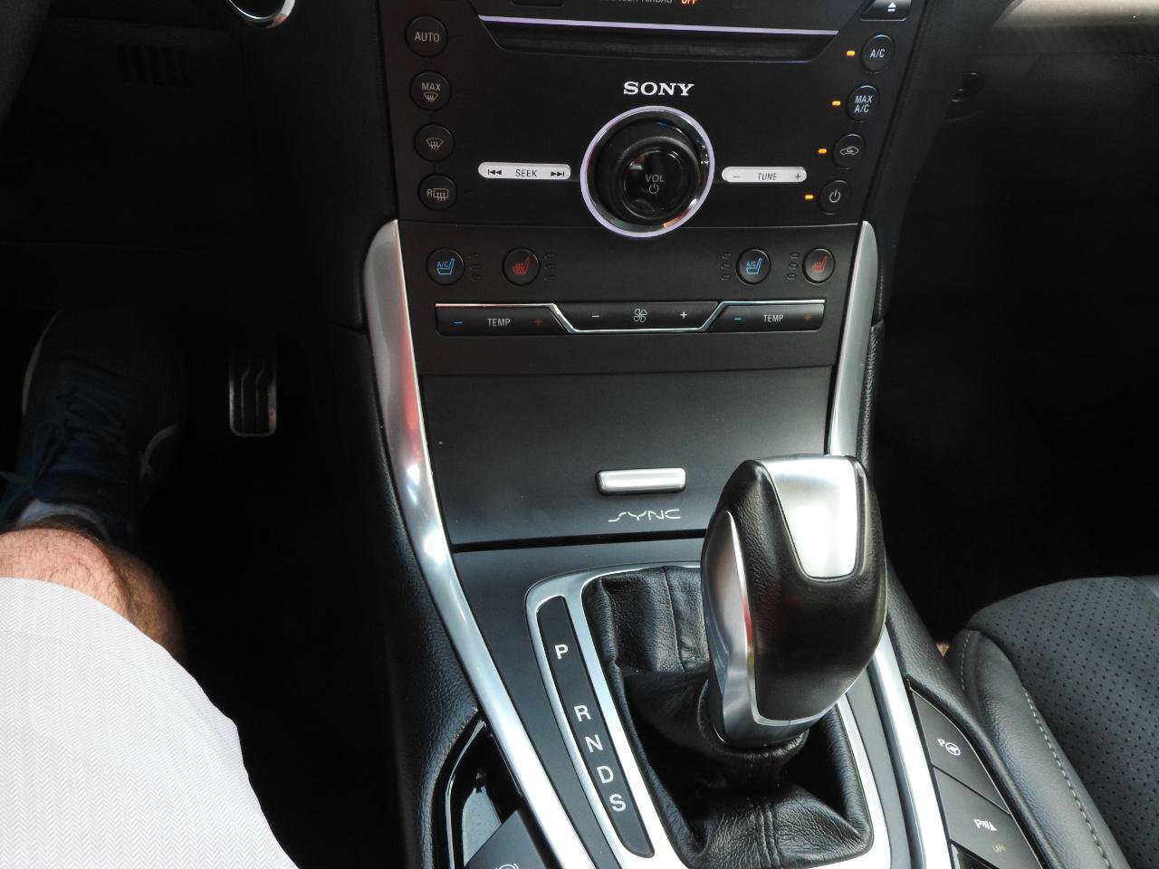Used 2016 Ford Edge Sport w/ Equipment Group 401A AWD/4WD image 13
