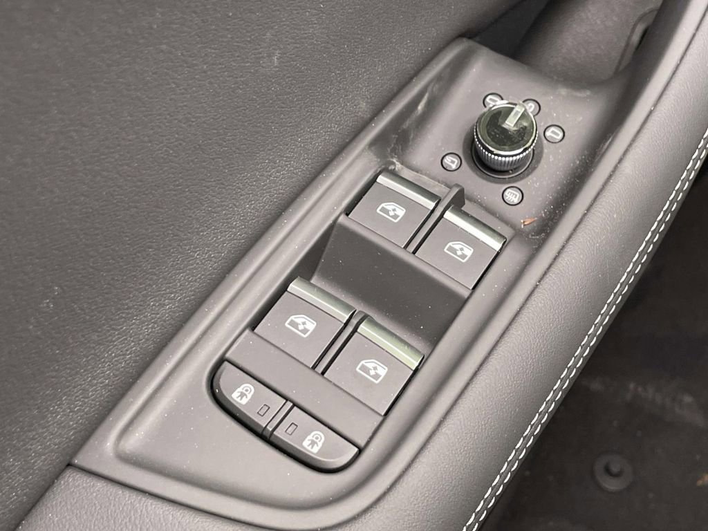 New 2026 Audi Q8 Premium Plus image 37