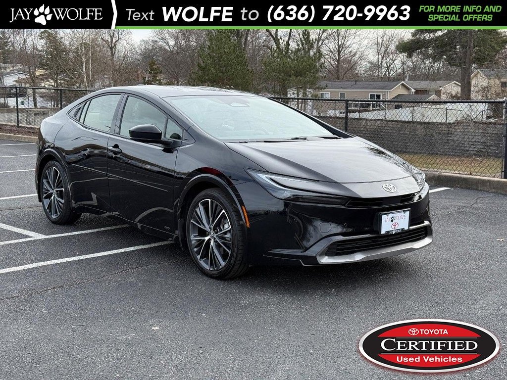 Certified 2025 Toyota Prius XLE video 1