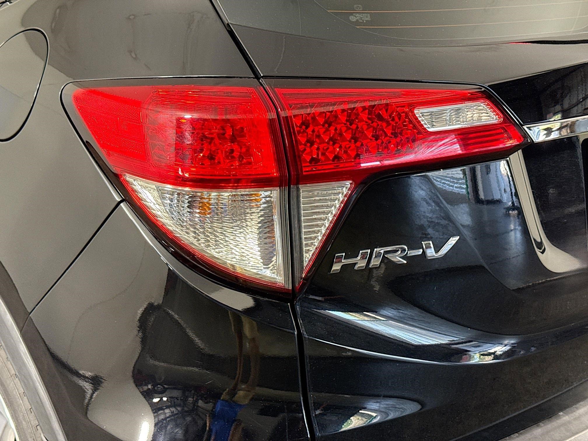 Used 2019 Honda HR-V LX image 35