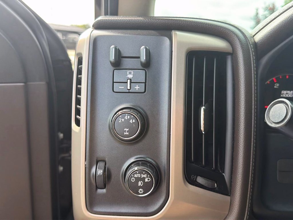 Used 2015 GMC Sierra 2500 Denali w/ Duramax Plus Package AWD/4WD image 13