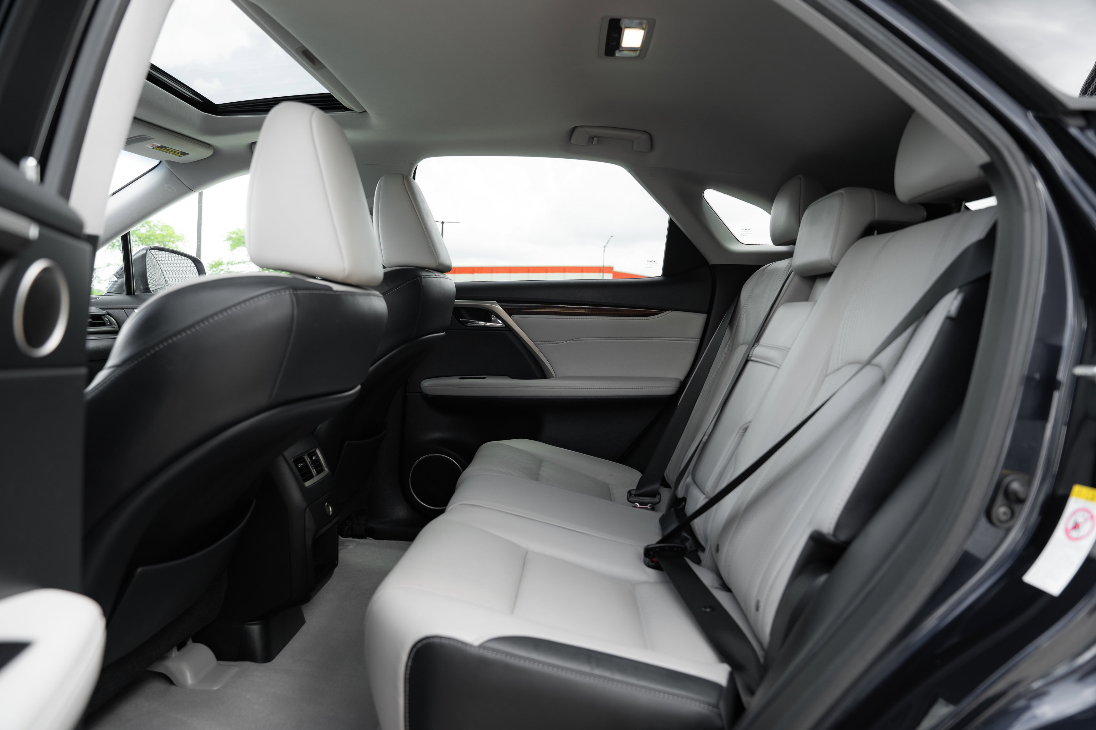 Used 2017 Lexus RX 350 AWD w/ Premium Package image 26