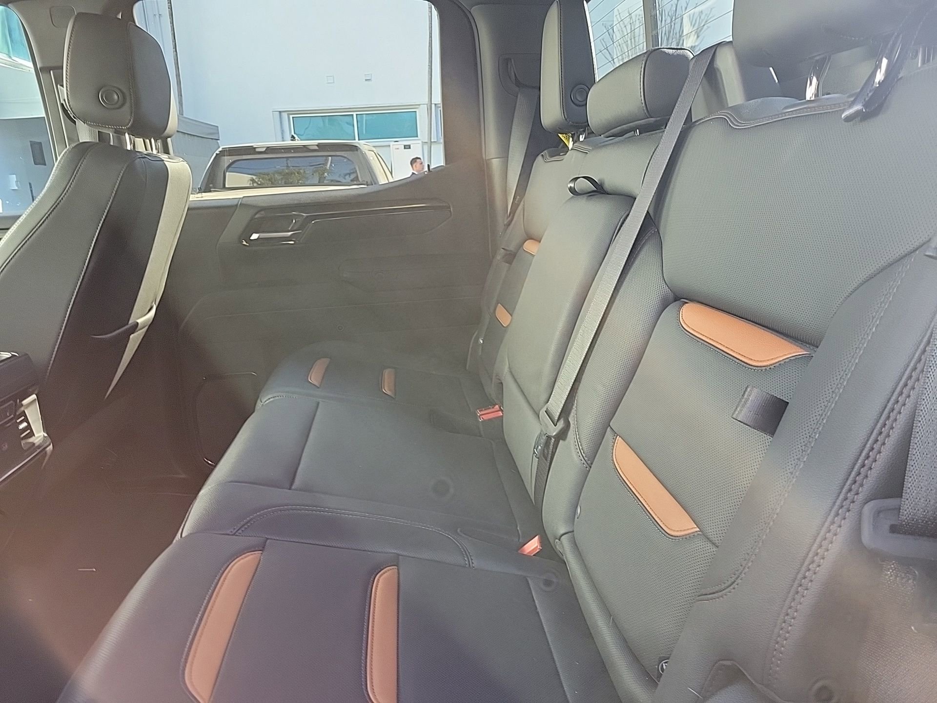 Used 2023 GMC Sierra 1500 AT4 w/ AT4 Premium Package image 18